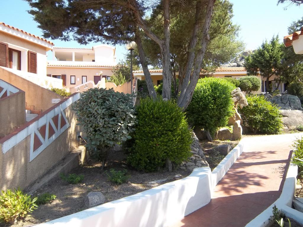 Hotel 3 Botti Baja Sardinia Exteriör bild