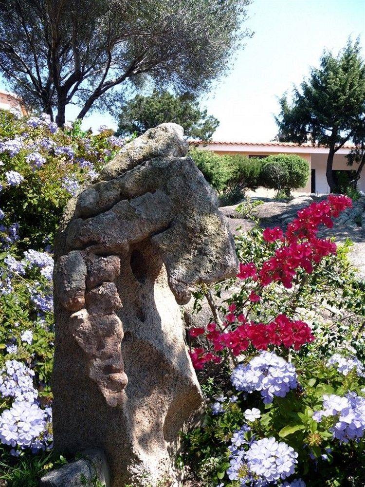 Hotel 3 Botti Baja Sardinia Exteriör bild