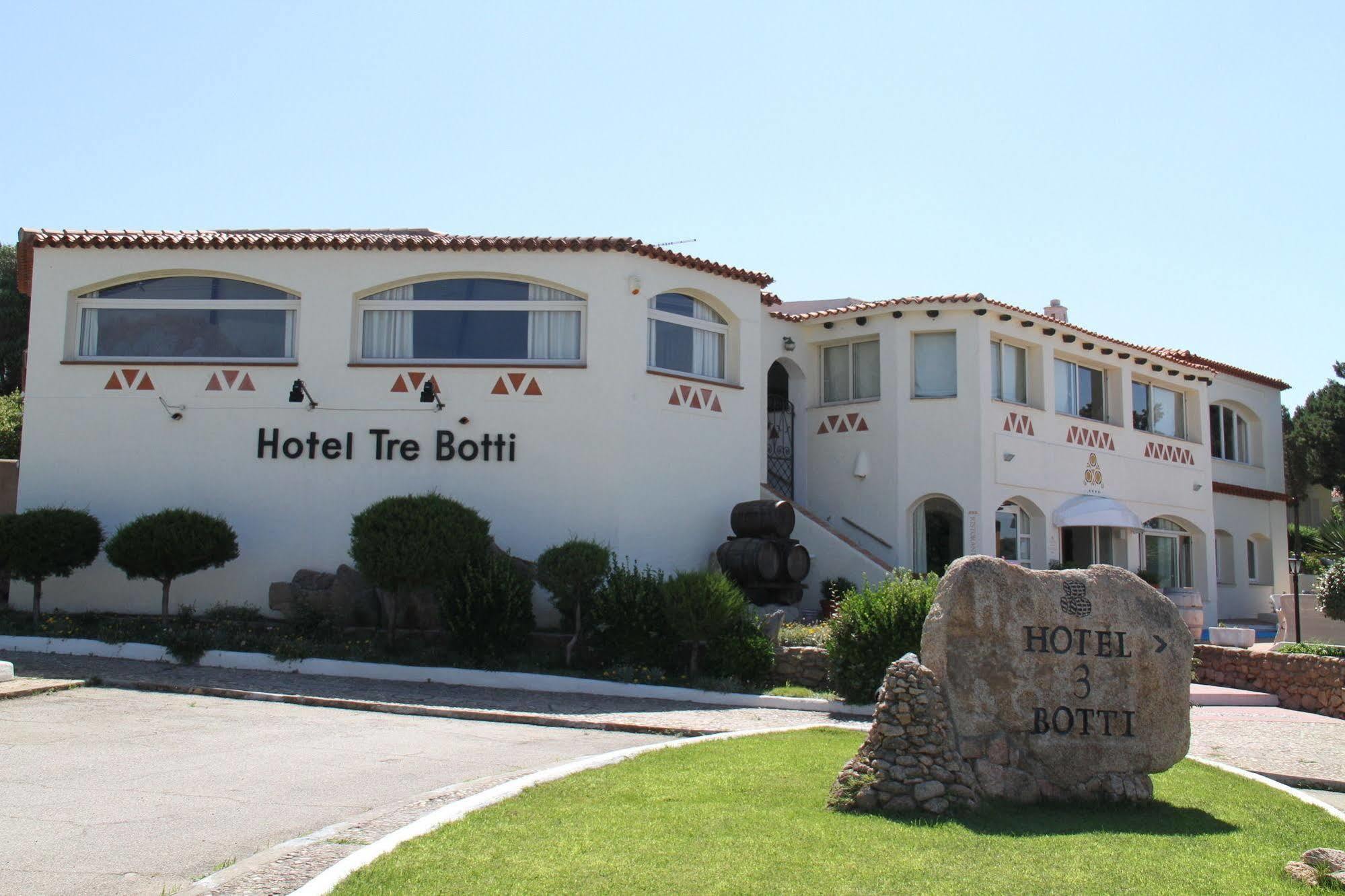Hotel 3 Botti Baja Sardinia Exteriör bild