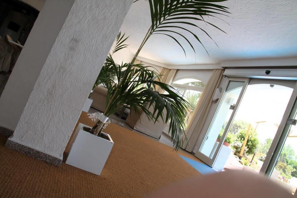 Hotel 3 Botti Baja Sardinia Exteriör bild